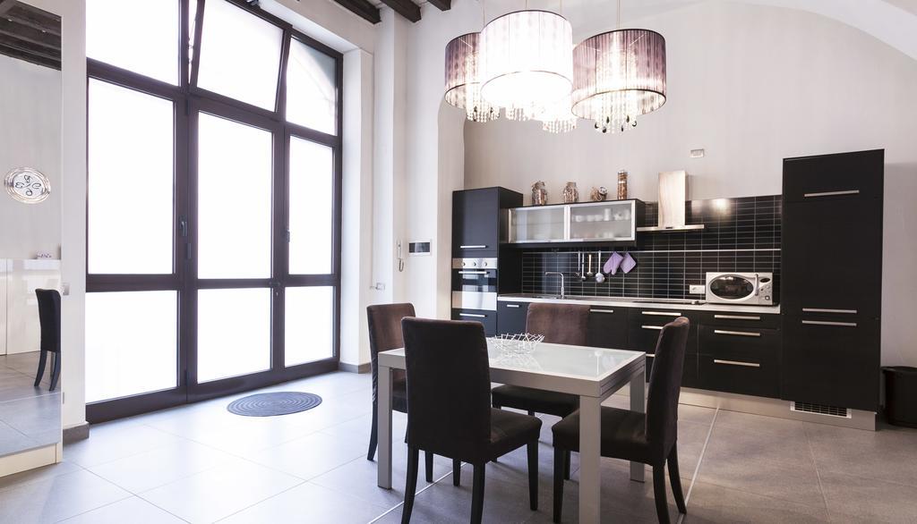 Italianway-Colombo 5 Apartment Milan Exterior photo